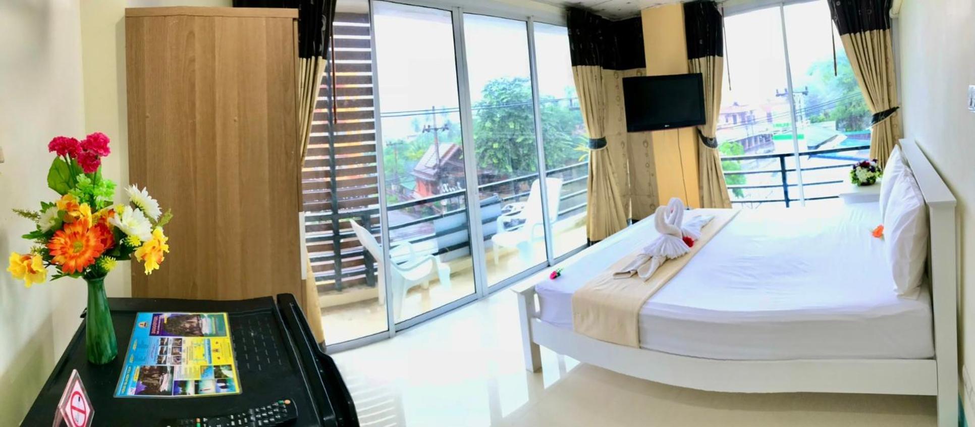J Apartment Ao Nang Exterior photo