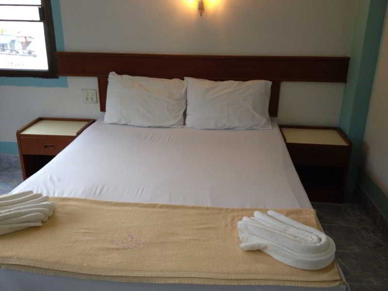 J Apartment Ao Nang Exterior photo